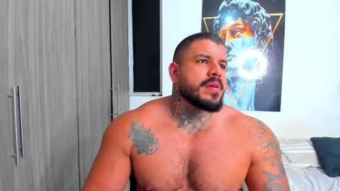 Snapshot of mario_teran chatting on October 16, 3:07 am Mario Teran online show from October 16, 3:07 am