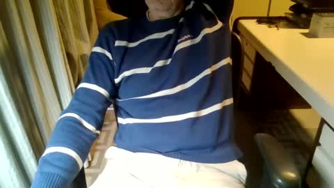 Snapshot of mariohurt10 chatting on September 22, 9:28 pm Mariohurt online show from September 22, 9:28 pm