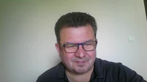 Snapshot of mariopolandsex chatting on September 10, 9:20 am Sexi Mario online show from September 10, 9:20 am