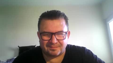 Snapshot of mariopolandsex chatting on October 25, 9:06 am Sexi Mario online show from October 25, 9:06 am