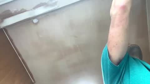 Snapshot of mariov43 chatting on March 30, 1:34 pm mariov43 online show from March 30, 1:34 pm