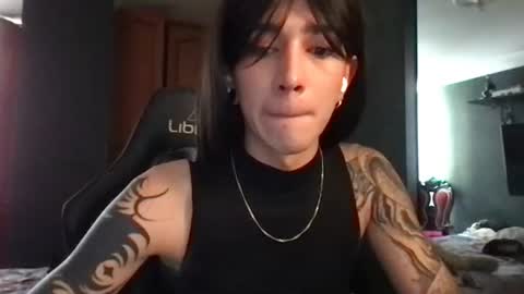 Snapshot of marishkah chatting on July 16, 7:53 pm Marishka online show from July 16, 7:53 pm