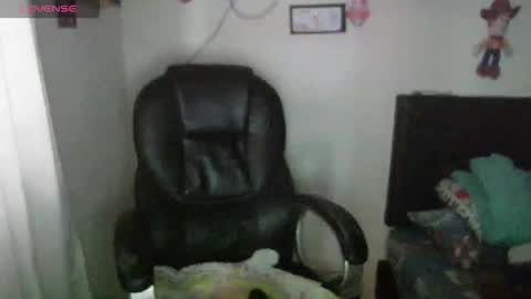 Snapshot of maritsa_millerr chatting on October 10, 1:32 pm maritsa online show from October 10, 1:32 pm