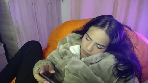 Maritza Ferrer -Samara Beltran online show from February 3, 7:29 am