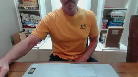 Mark online show from October 7, 3:53 pm