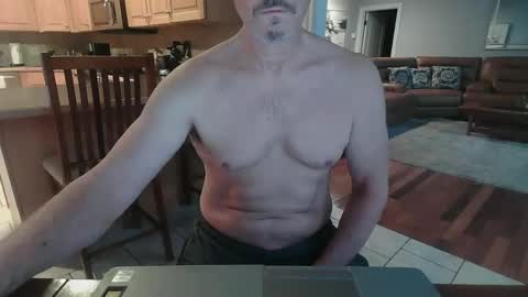 Mark online show from November 20, 1:44 pm