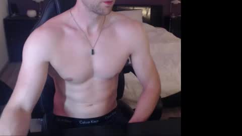 mark_95x online show from September 19, 9:59 pm