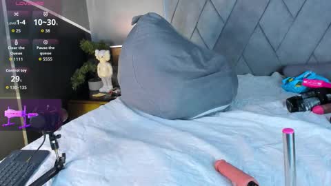 mark_broown_ online show from February 14, 8:16 pm