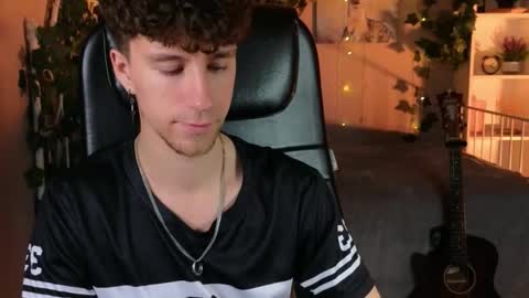 mark_caron online show from March 5, 8:38 pm