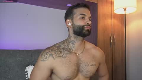 Mark online show from March 1, 12:56 am