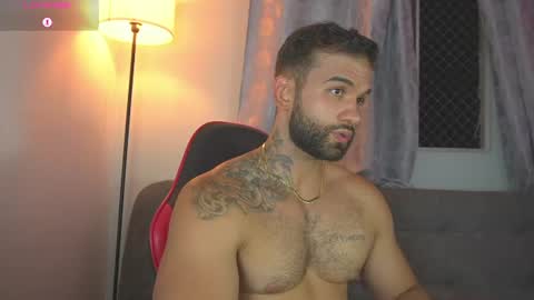 Snapshot of mark_hazze chatting on June 15, 11:51 pm Mark online show from June 15, 11:51 pm