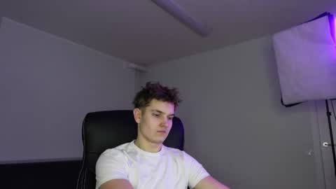 MARK KARSON online show from December 17, 11:27 am