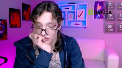 Snapshot of mark_lorens chatting on November 17, 8:03 pm mark_lorens online show from November 17, 8:03 pm