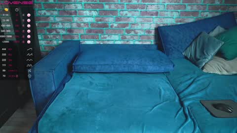 Snapshot of mark_normal chatting on January 31, 5:40 am Mark online show from January 31, 5:40 am