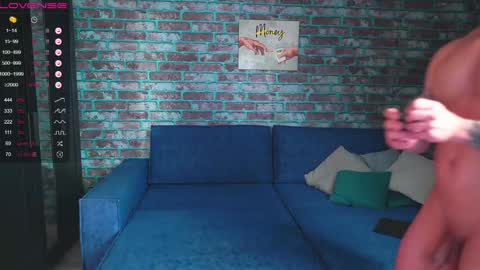 Snapshot of mark_normal chatting on February 18, 12:06 pm Mark online show from February 18, 12:06 pm