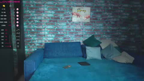 Snapshot of mark_normal chatting on March 6, 3:13 am Mark online show from March 6, 3:13 am