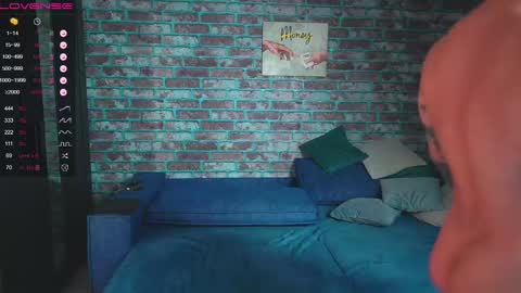 Snapshot of mark_normal chatting on March 8, 6:10 am Mark online show from March 8, 6:10 am