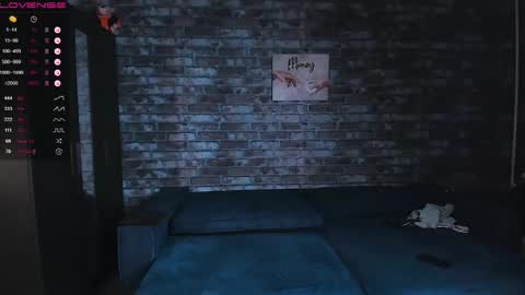 Mark online show from March 7, 5:15 am