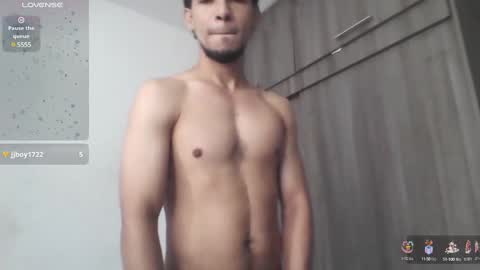 Snapshot of mark_rut chatting on January 1, 6:38 pm MODEL Mark Rut online show from January 1, 6:38 pm