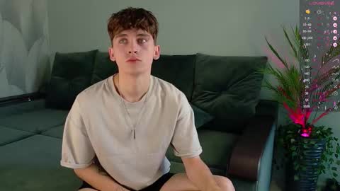 Mark online show from September 21, 7:54 am