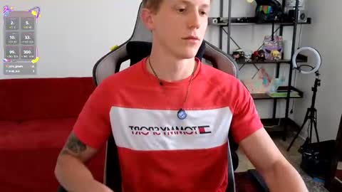 Snapshot of mark_shturman chatting on June 5, 6:31 am mark_shturman online show from June 5, 6:31 am