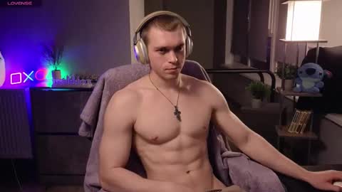 Mark online show from February 9, 6:47 pm