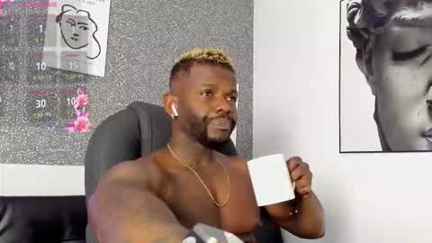 Mark online show from March 18, 3:09 am