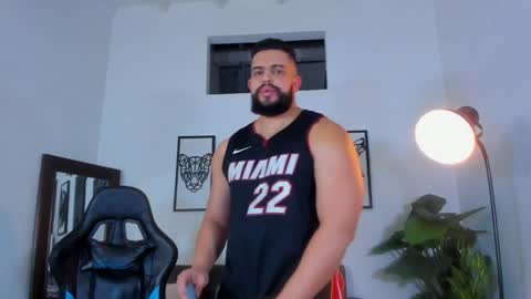 mark_x23 online show from April 24, 4:48 am
