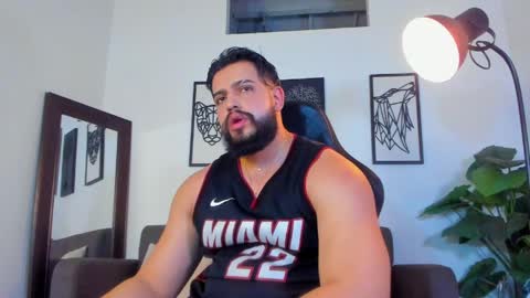 Snapshot of mark_x23 chatting on May 29, 5:38 am mark_x23 online show from May 29, 5:38 am
