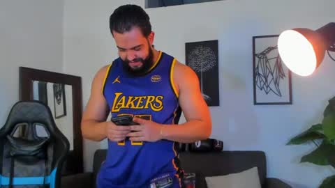 Snapshot of mark_x23 chatting on July 5, 4:19 am mark_x23 online show from July 5, 4:19 am