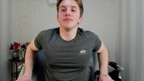 Mark online show from March 11, 7:31 pm