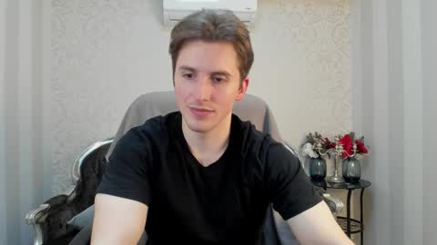 Mark online show from March 12, 7:31 pm