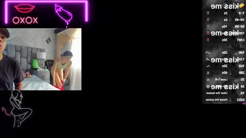 Snapshot of markandphilip chatting on October 17, 12:41 pm markandphilip  online show from October 17, 12:41 pm