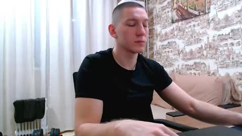 Snapshot of markbodrov chatting on April 20, 9:38 pm markbodrov online show from April 20, 9:38 pm
