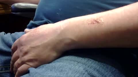 markpanier online show from December 8, 11:19 pm