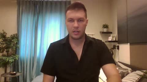 Snapshot of markster9696 chatting on March 11, 1:12 pm markster9696 online show from March 11, 1:12 pm