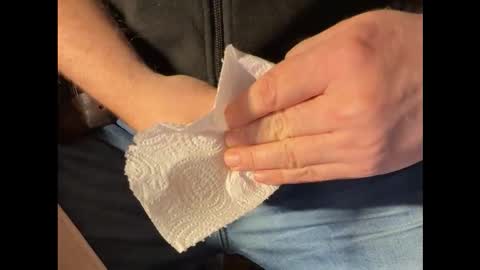 Snapshot of markus81xxx chatting on March 23, 9:30 pm markus81xxx online show from March 23, 9:30 pm