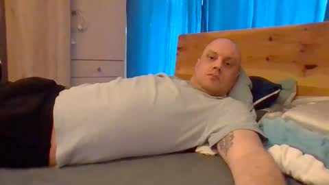 markus_7 online show from February 12, 7:58 am