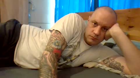 Snapshot of markus_7 chatting on June 22, 7:05 am markus_7 online show from June 22, 7:05 am