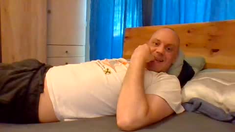 Snapshot of markus_7 chatting on July 28, 3:21 pm markus_7 online show from July 28, 3:21 pm
