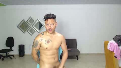 Snapshot of markvegan chatting on April 11, 7:13 am markvegan online show from April 11, 7:13 am