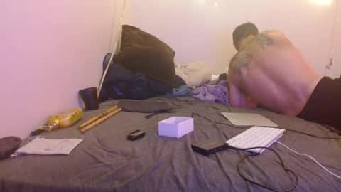 Snapshot of markymark101825061 chatting on January 2, 10:48 am markymark101825061 online show from January 2, 10:48 am