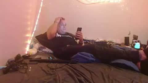 Snapshot of markymark101825061 chatting on January 26, 6:38 am markymark101825061 online show from January 26, 6:38 am