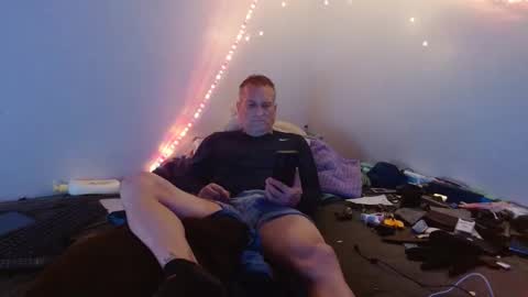 Snapshot of markymark101825061 chatting on February 12, 5:58 am markymark101825061 online show from February 12, 5:58 am