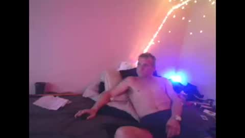 Snapshot of markymark515 chatting on March 6, 8:05 pm MarkyMark7169 online show from March 6, 8:05 pm