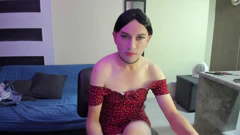 Snapshot of marla85 chatting on May 24, 10:48 pm marla85 online show from May 24, 10:48 pm