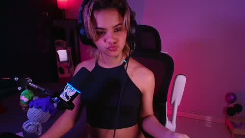 Snapshot of marlena3312 chatting on April 22, 2:07 pm Marlena online show from April 22, 2:07 pm