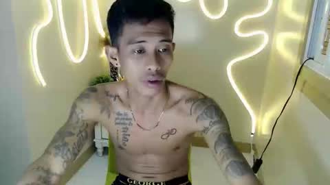 marlmoreno10 online show from January 15, 11:15 am