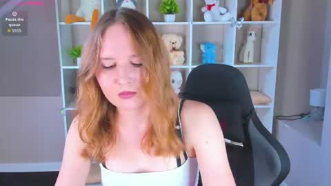 Snapshot of marlyn_owen chatting on July 23, 12:57 am Emmaa online show from July 23, 12:57 am