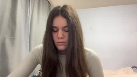 Snapshot of marlysronk chatting on June 1, 7:15 pm Mary online show from June 1, 7:15 pm